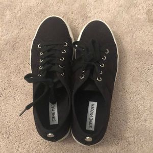 Steve Madden Emmi Platform
